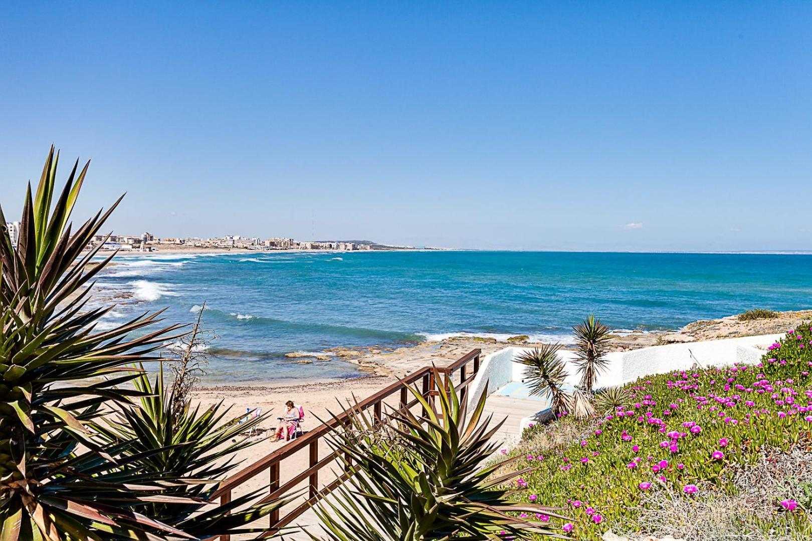 Miramar Magic Sea & Sunrise View Apartment Torrevieja Luaran gambar